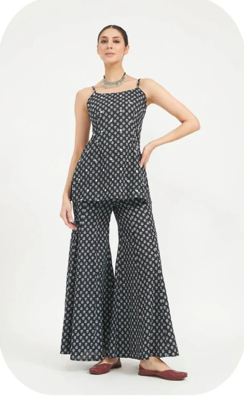 Black Print Strappy Cotton Kurti Pant Set