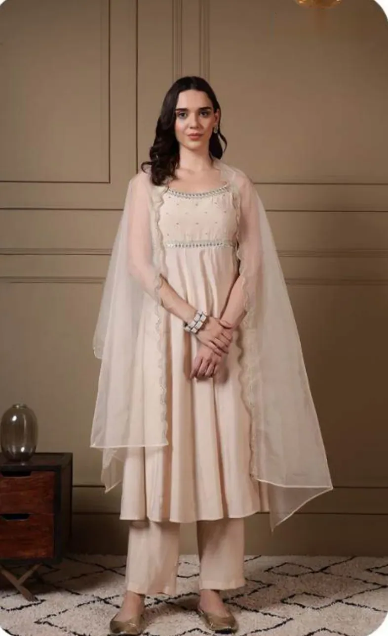 Ivory Anarkali Viscose Chanderi Kurta Set with Dupatta
